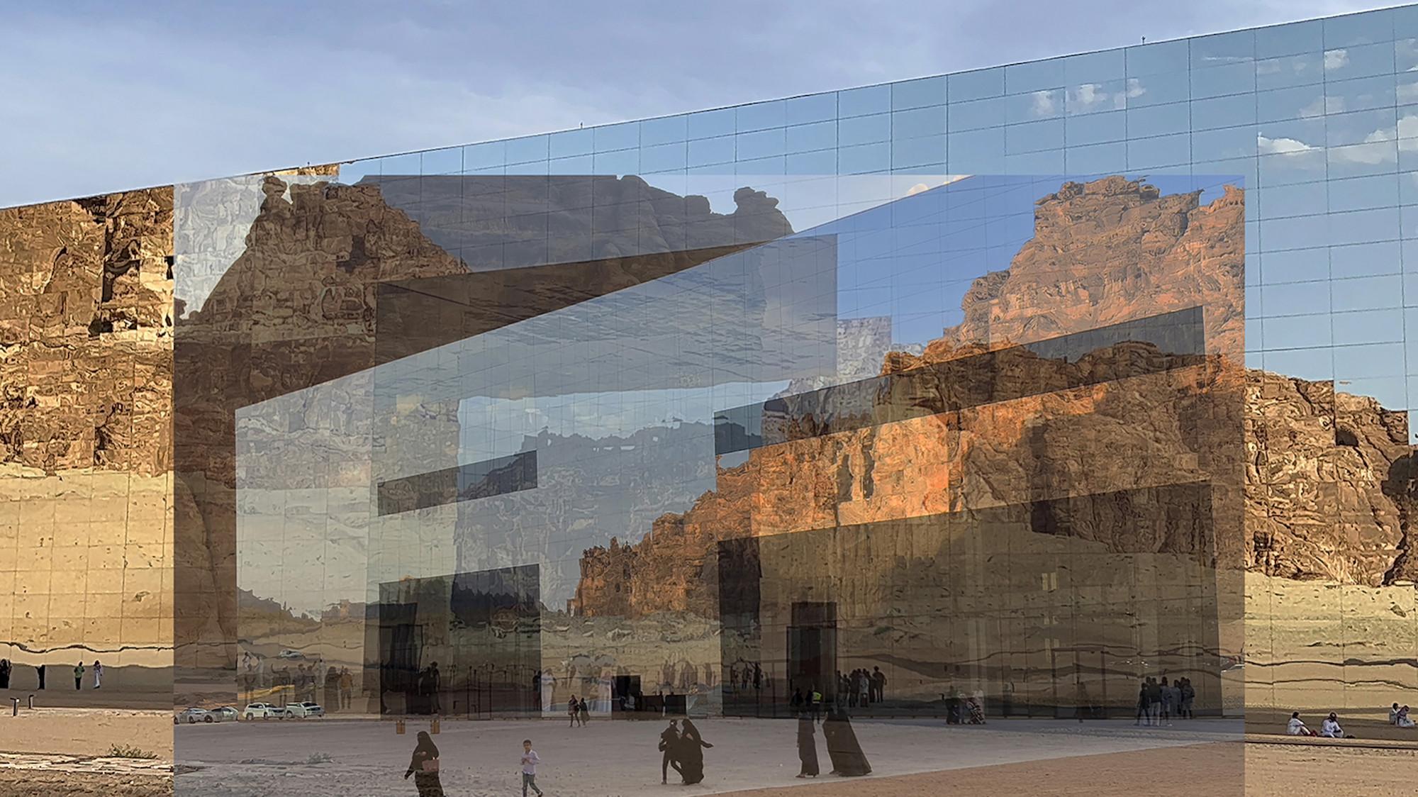 ALULA: A TAPESTRY OF CREATIVITY / OUTDOOR PHOTOGRAPHY EXHIBITION